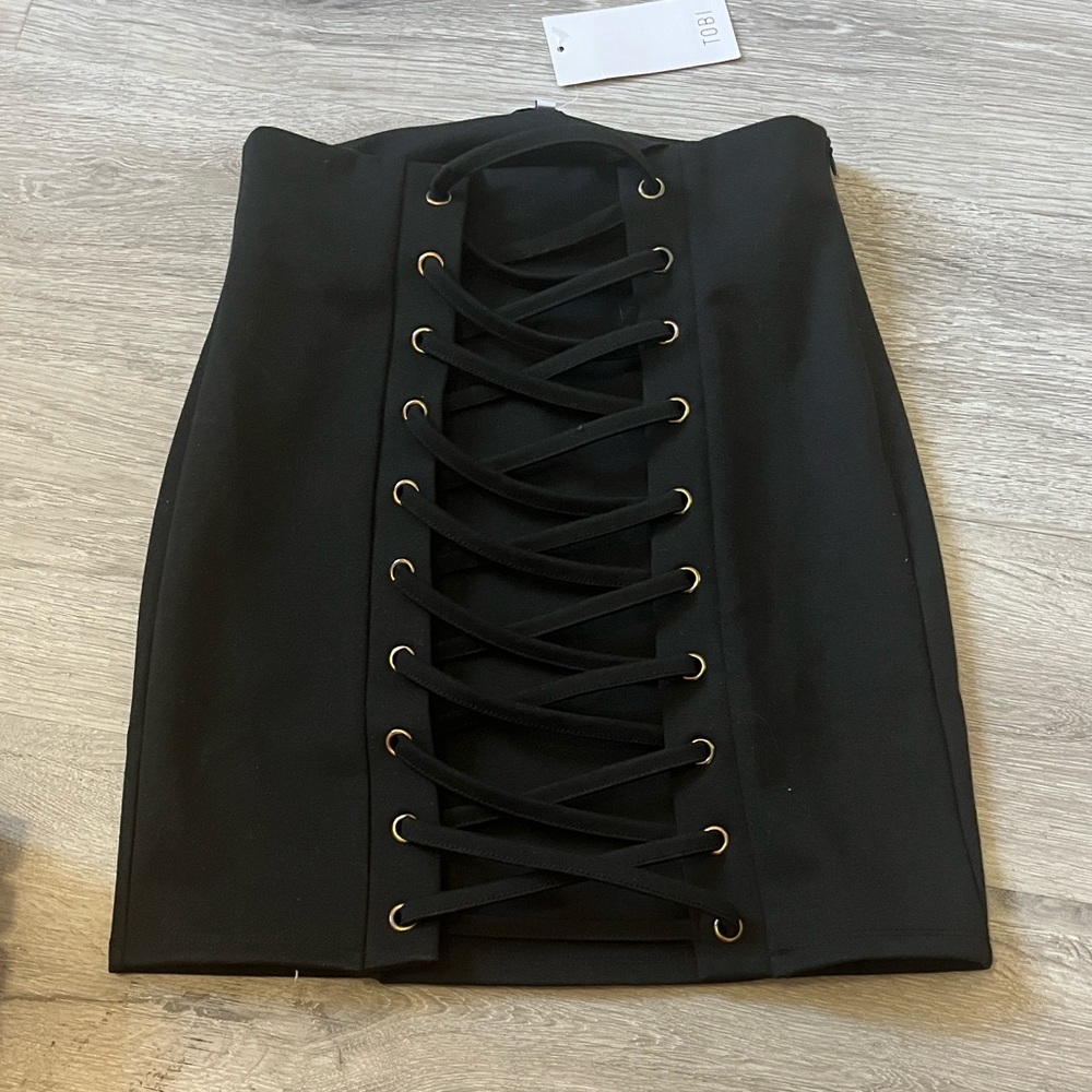 Tobi Black Lace-Up Pencil Skirt